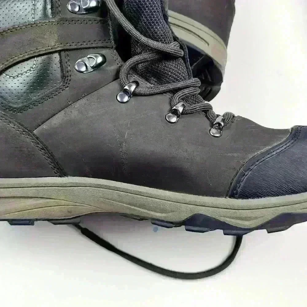Vasque Youth St. Elias UltraDry Hiking Boots Sz 6
